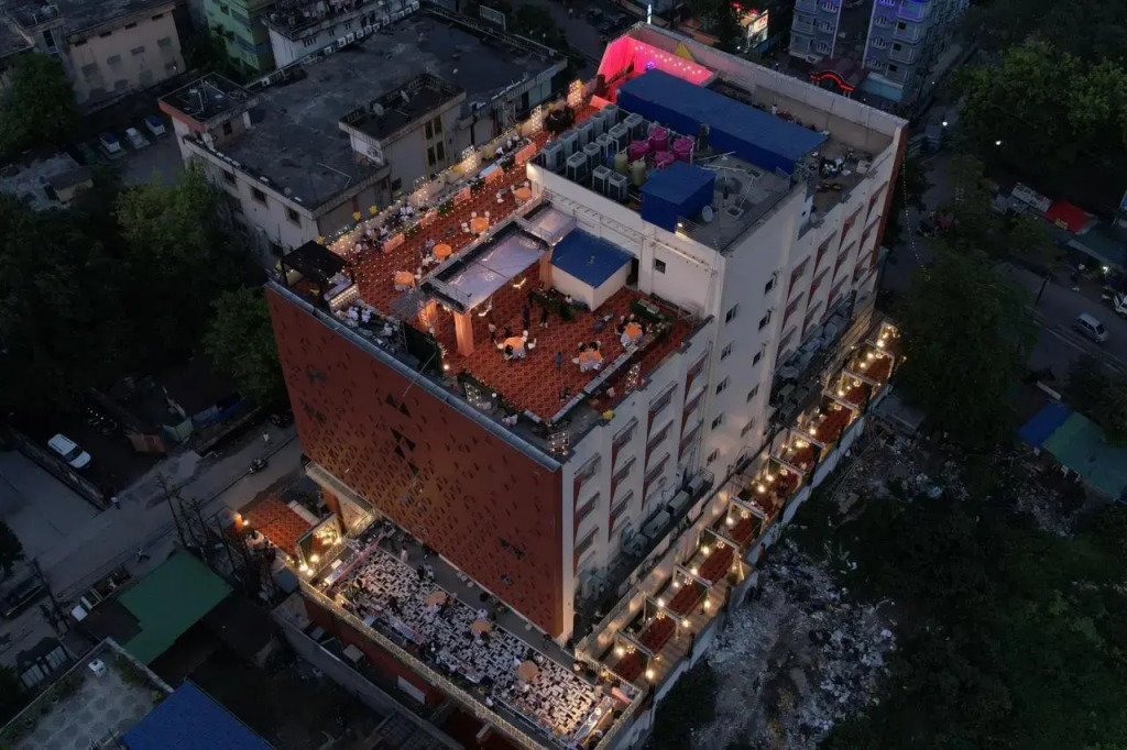 Силигури: Hiland Hotel
