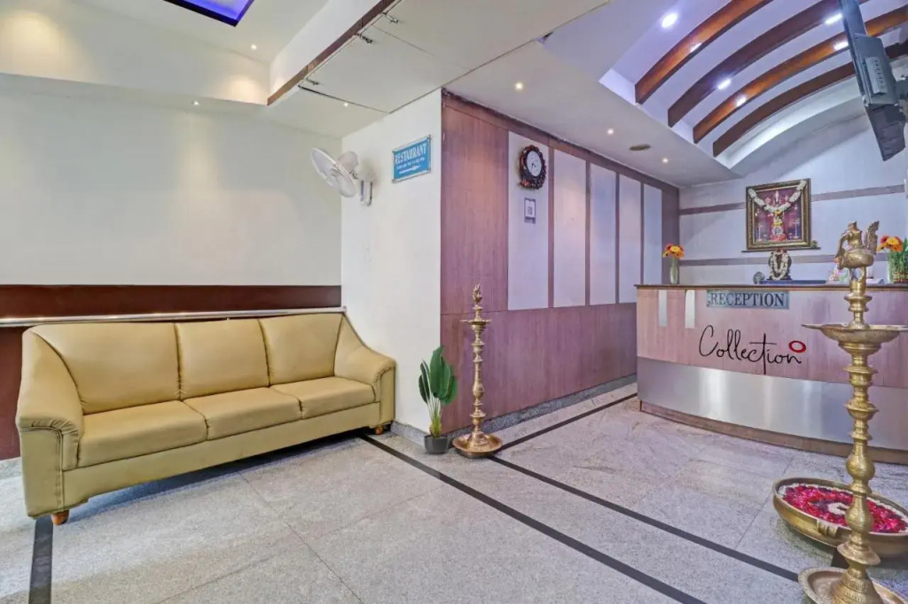 Бангалор: OYO Collection O 16107 N R Residency