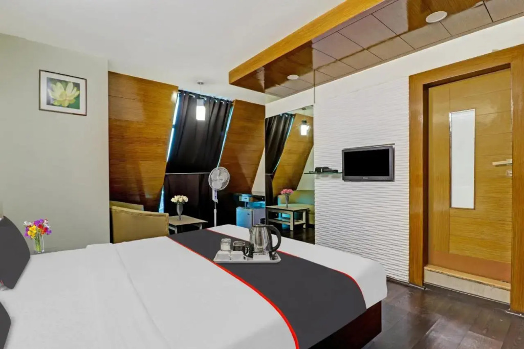 Бангалор: OYO Collection O 16107 N R Residency