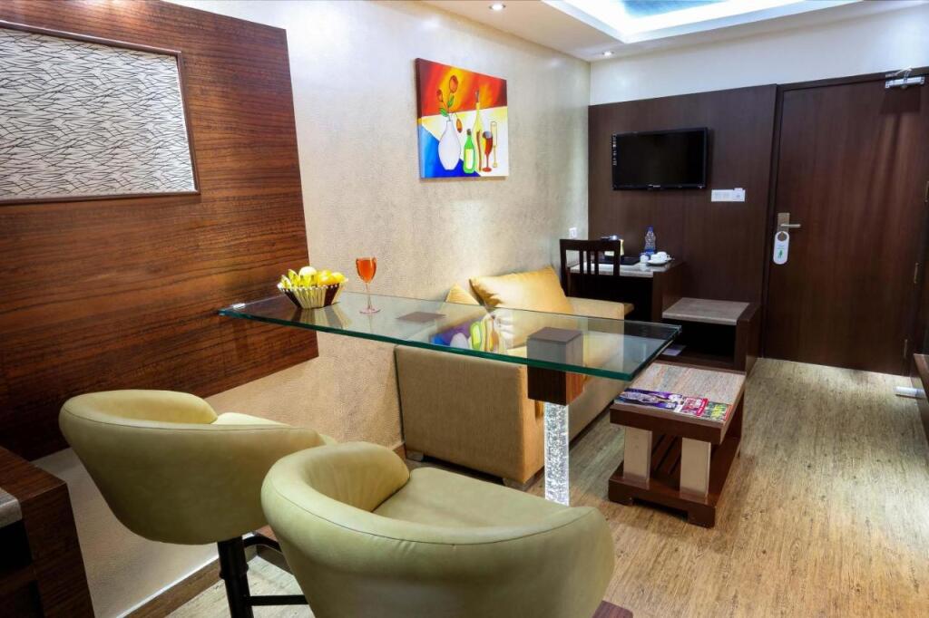 Бангалор: R D Suites Koramangala