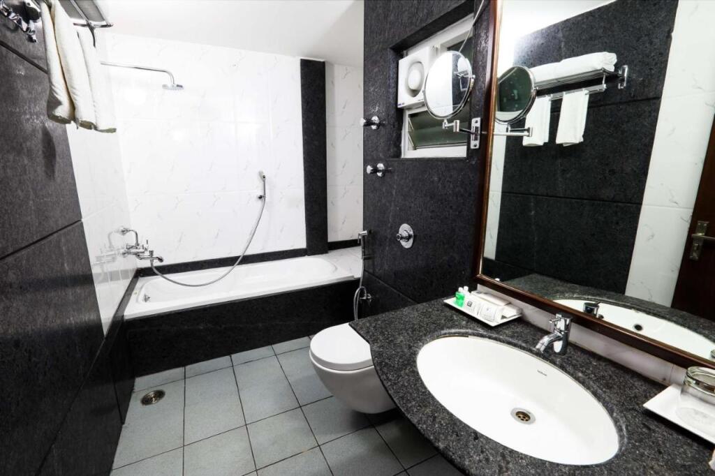Бангалор: R D Suites Koramangala