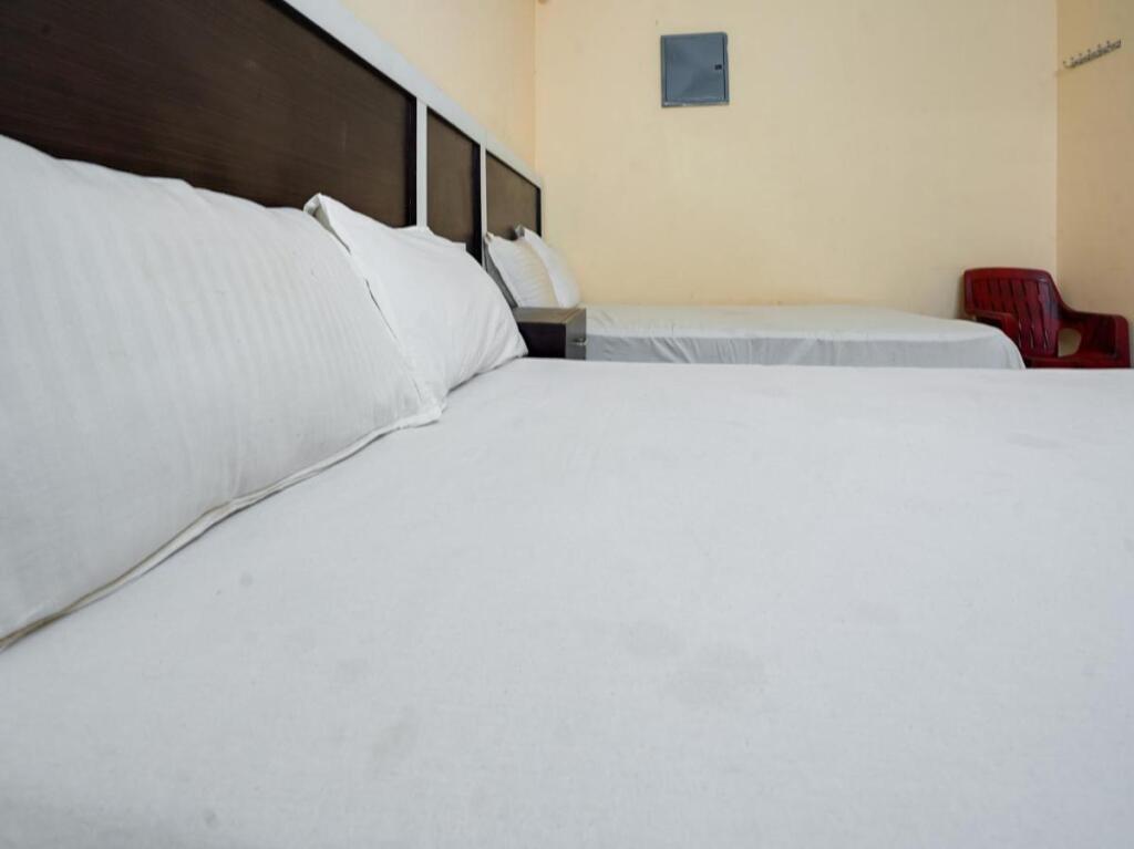 Виджаявада: OYO Flagship 805122 Hotel Garuda Inn