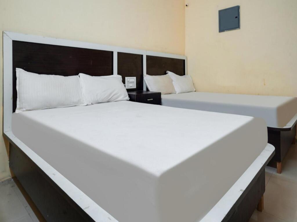 Виджаявада: OYO Flagship 805122 Hotel Garuda Inn