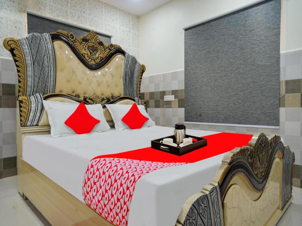 Виджаявада: OYO Flagship 804922 Seera Suites