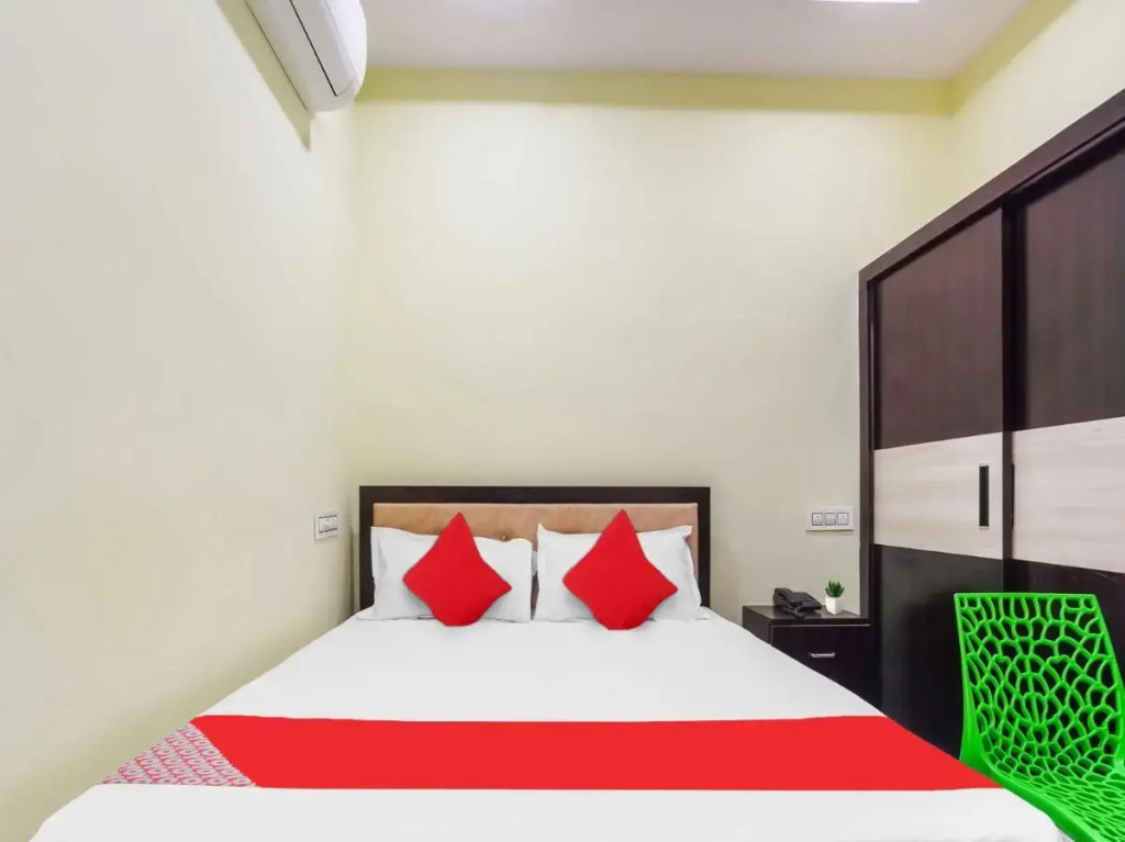 Виджаявада: OYO Flagship 807564 Hotel Pvs Grand