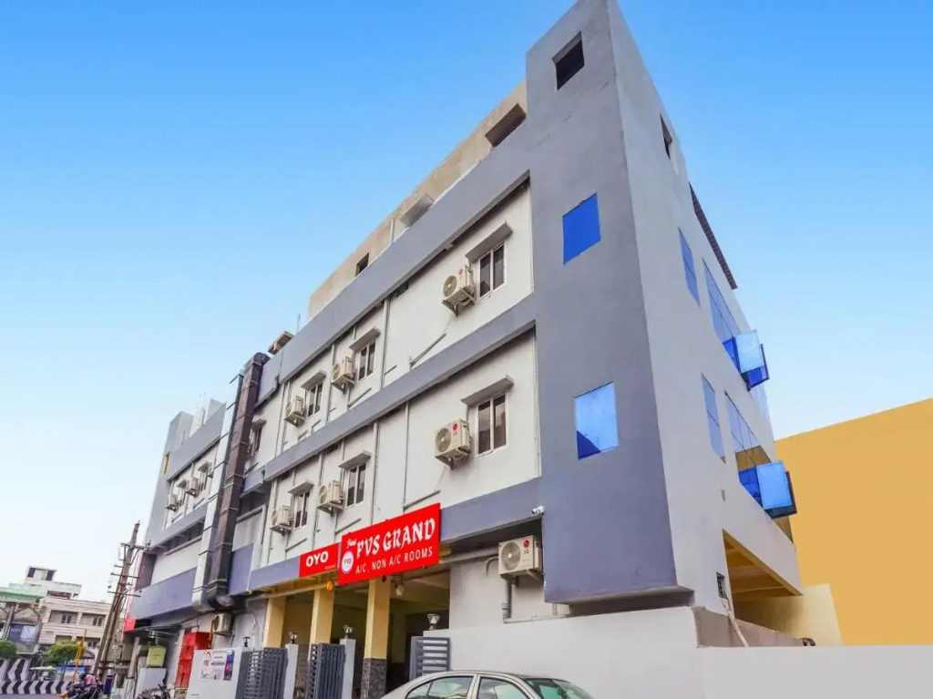 Виджаявада: OYO Flagship 807564 Hotel Pvs Grand