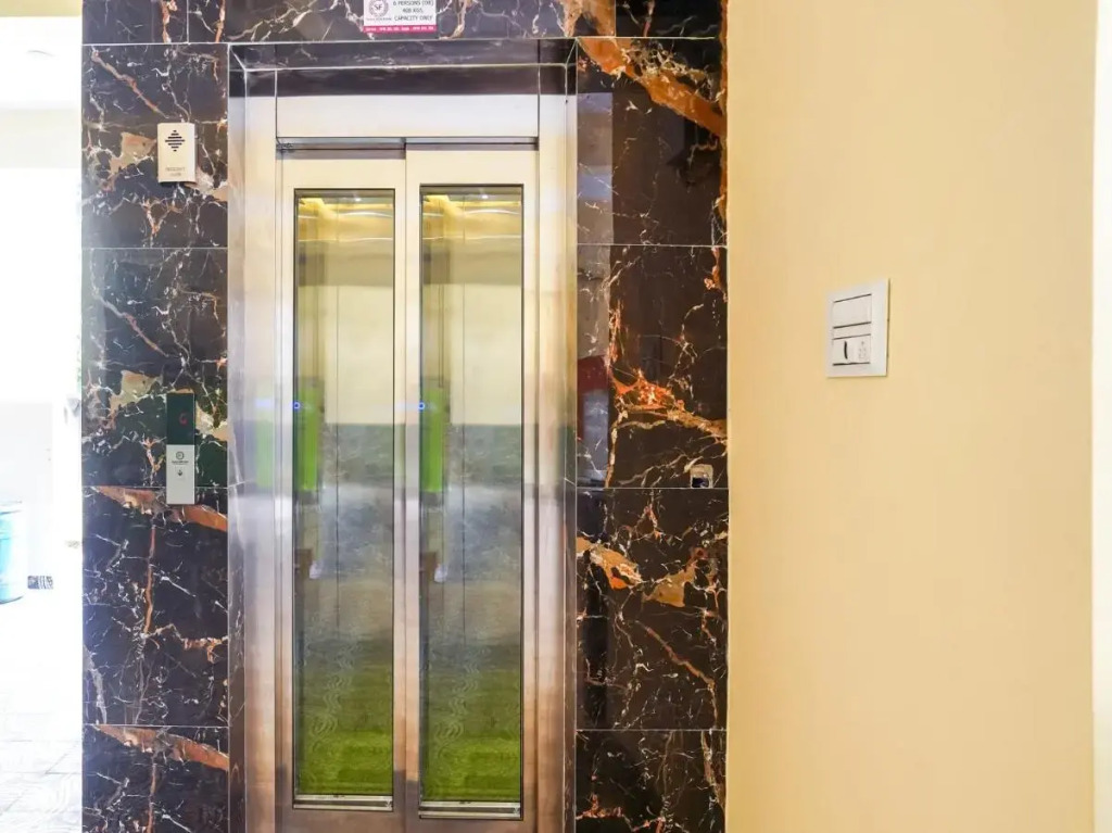 Виджаявада: OYO Flagship 807564 Hotel Pvs Grand