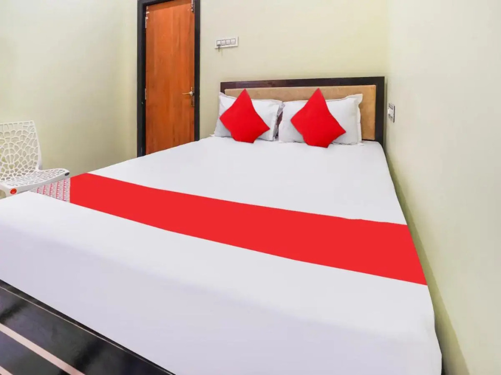 Виджаявада: OYO Flagship 807564 Hotel Pvs Grand