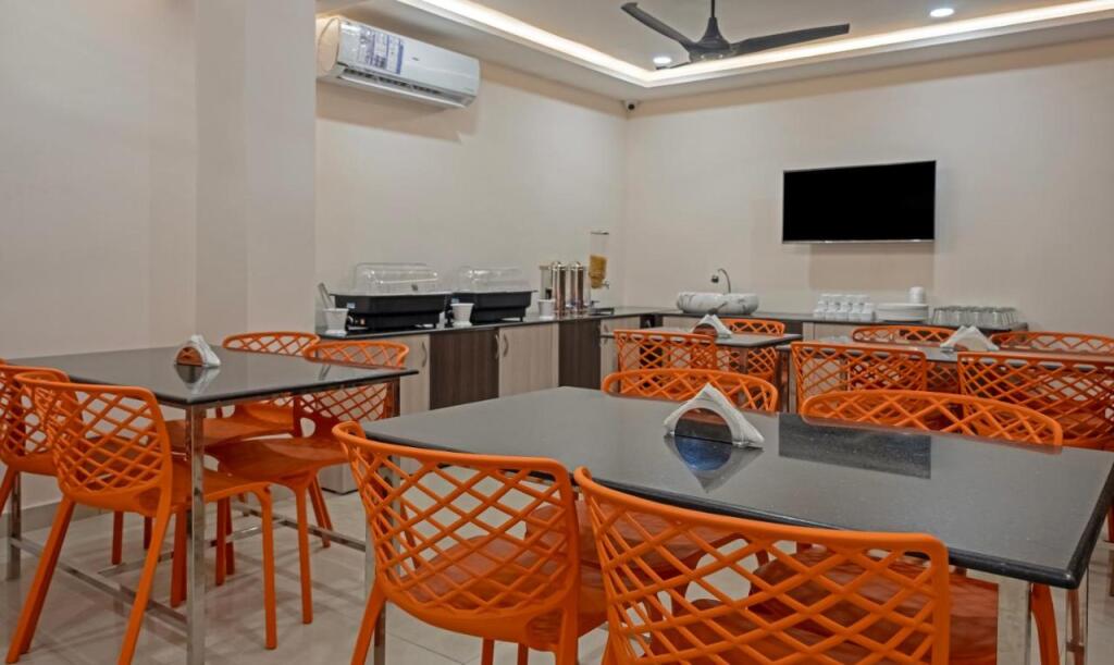 Висакхапатнам: Treebo Su Casa Grand