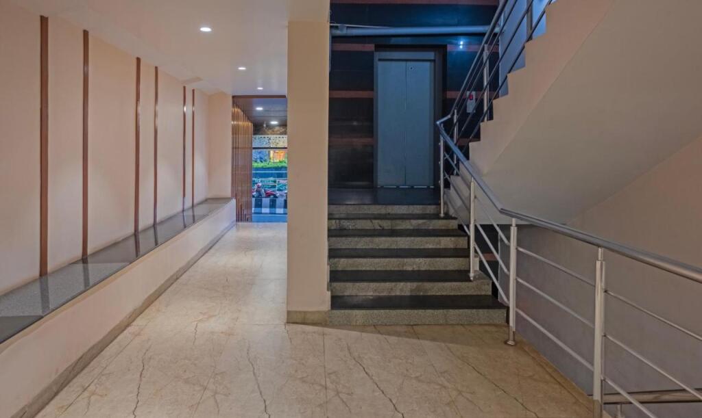 Висакхапатнам: Treebo Su Casa Grand
