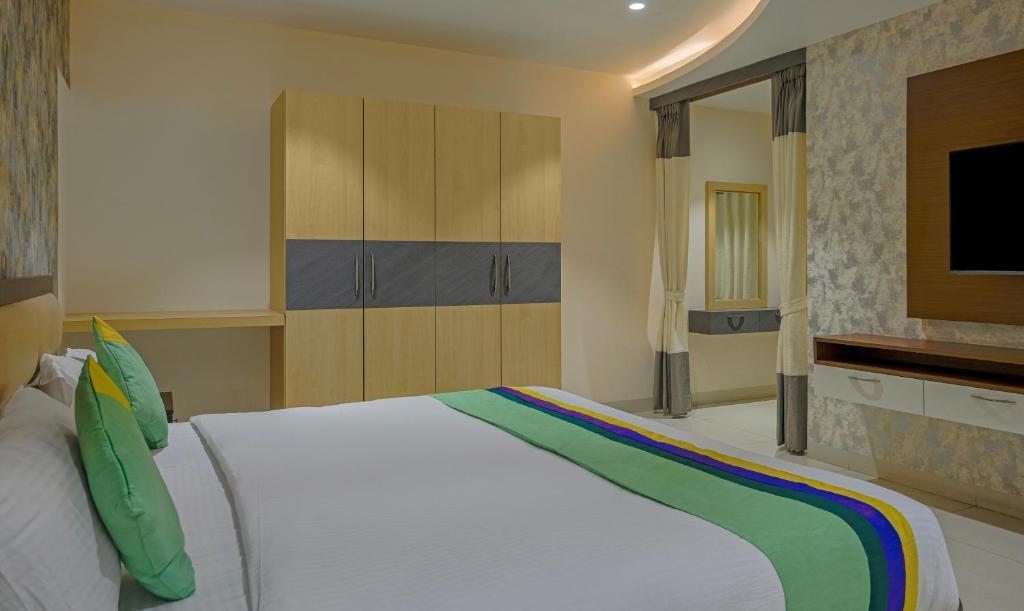 Висакхапатнам: Treebo Su Casa Grand