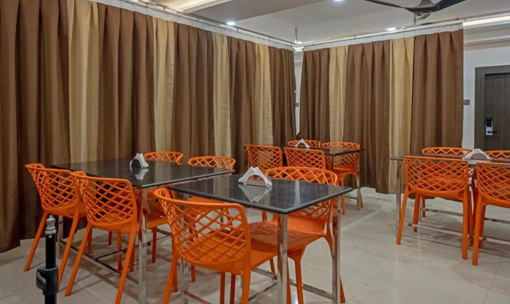 Висакхапатнам: Treebo Su Casa Grand