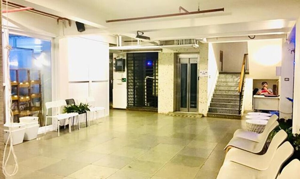 Висакхапатнам: Fabhotel Prime Waltair Abode