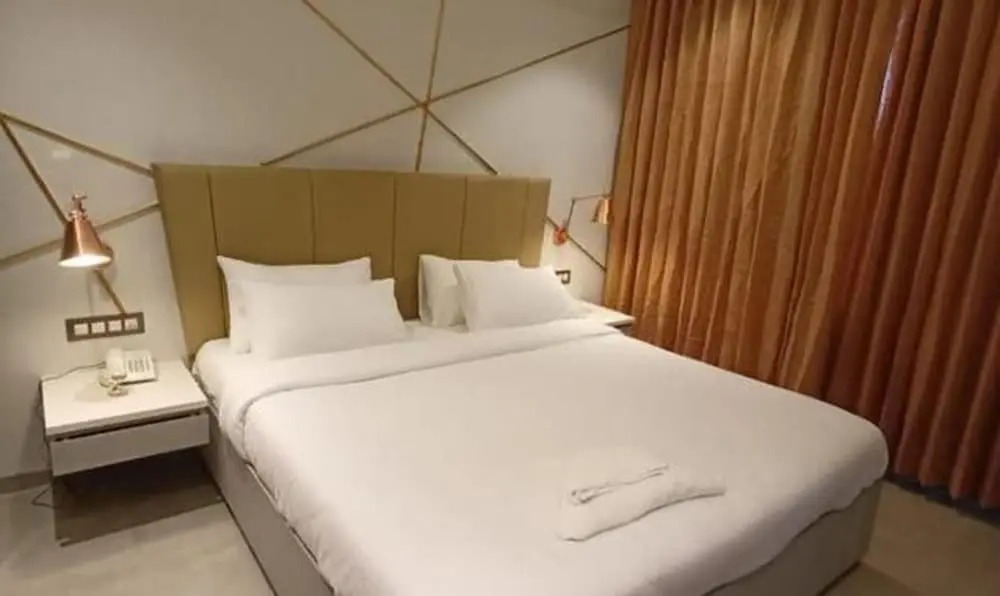 Висакхапатнам: Fabhotel Prime Waltair Abode