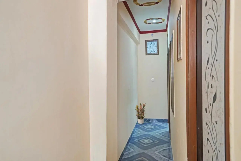 Барейлли: OYO Flagship 701007 Star Guest House