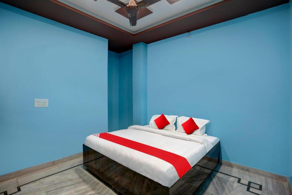 Барейлли: OYO Flagship 702327 D.S. Guest House