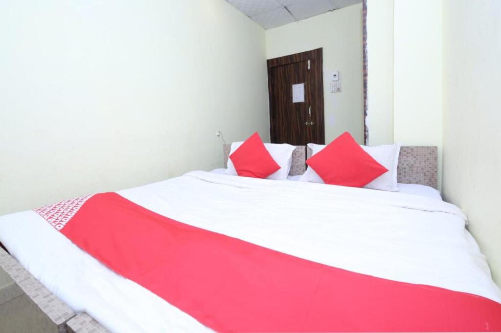 Бедагхат: Collection O 29245 Hotel E Square