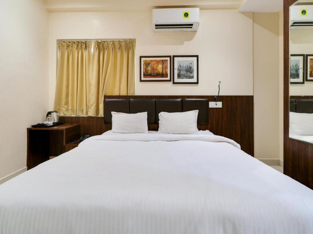 Висакхапатнам: Townhouse 1174 Hotel Cool River