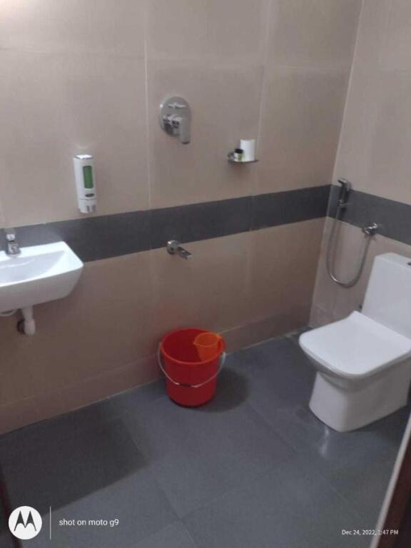 Теккумбхагам: OYO Flagship 807008 Vr Nooranad Residency