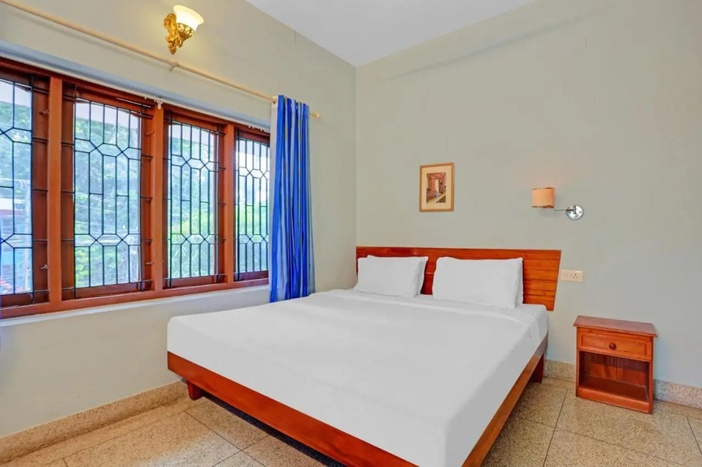 Тируванантапурам: OYO Flagship 805186 Hotel Adara Residency