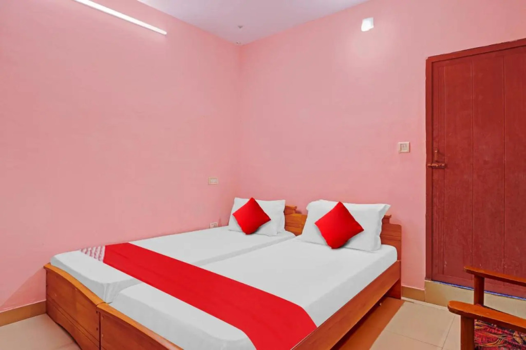 Тируванантапурам: OYO Flagship 807754 Safa Inn