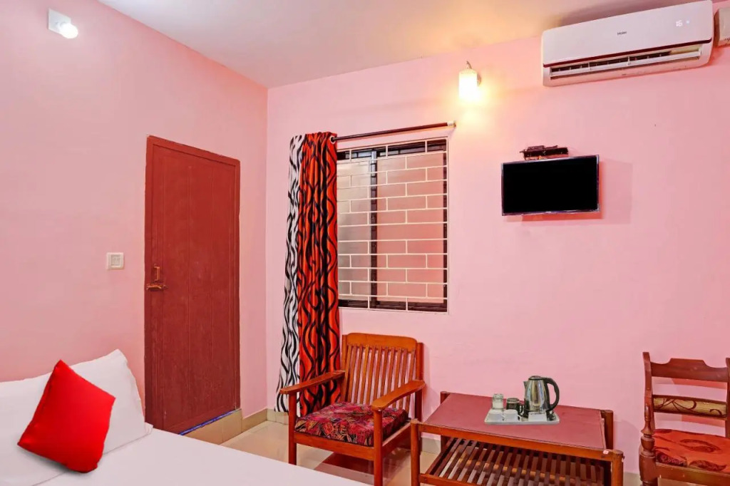 Тируванантапурам: OYO Flagship 807754 Safa Inn