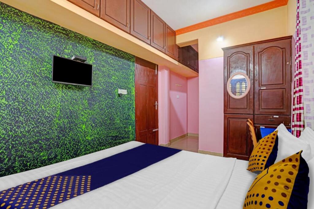 Тируванантапурам: SPOT ON 807451 Dreams Residency