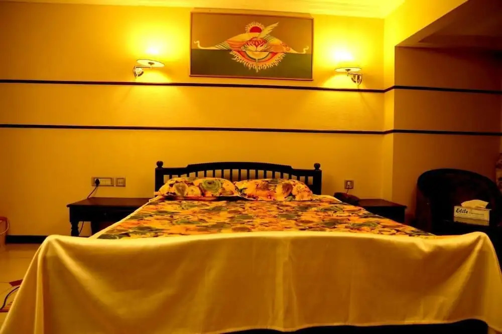 Триссур: Hotel Elite International Thrissur