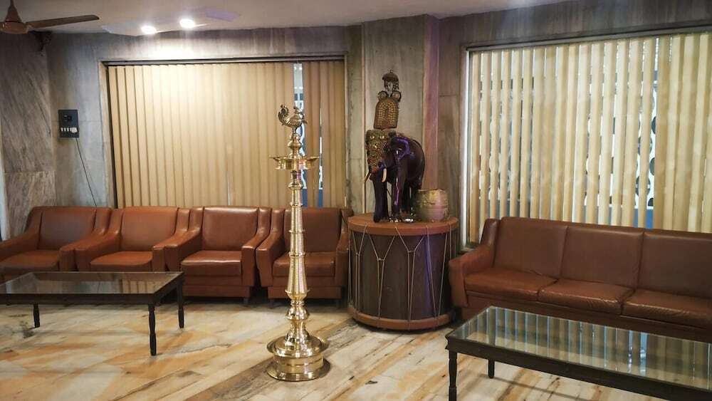 Триссур: Hotel Elite International Thrissur