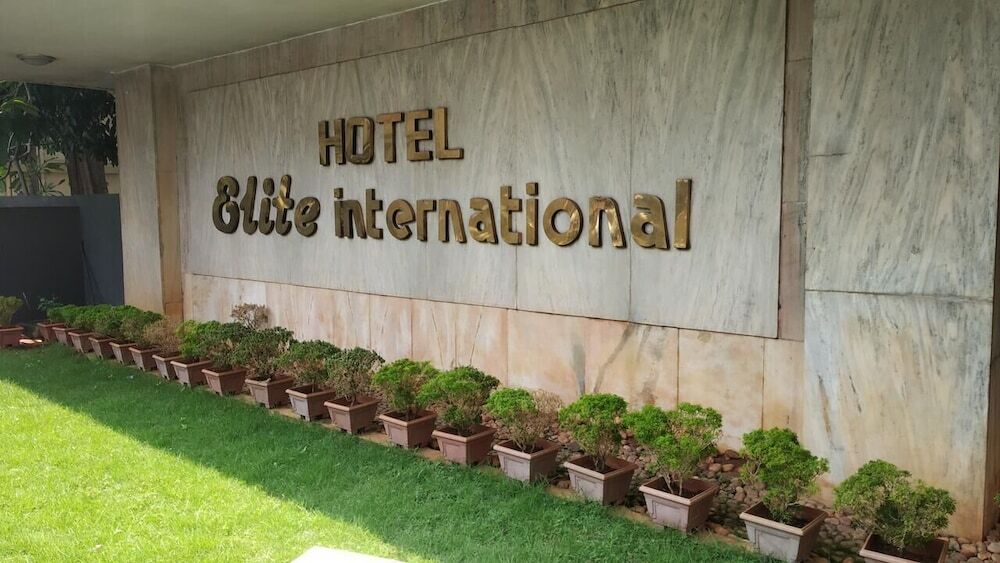 Триссур: Hotel Elite International Thrissur