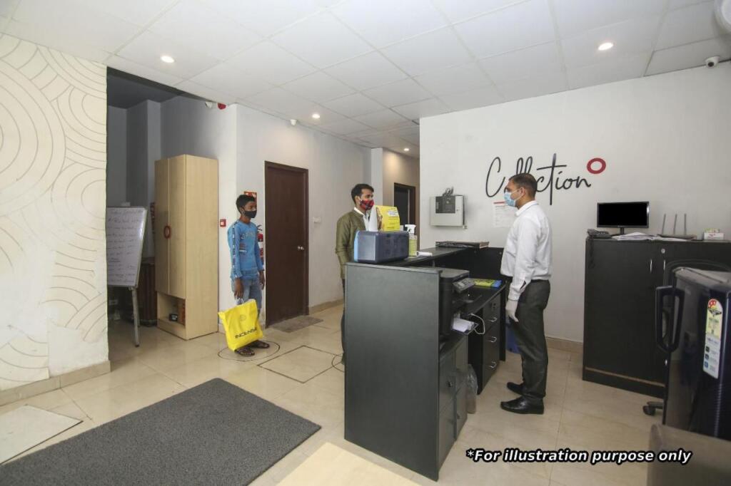Бхопал: Collection O 703288 Hotel Shree Ji