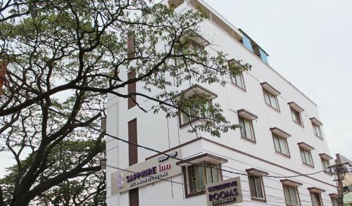 Sapphire Inn — фото 1