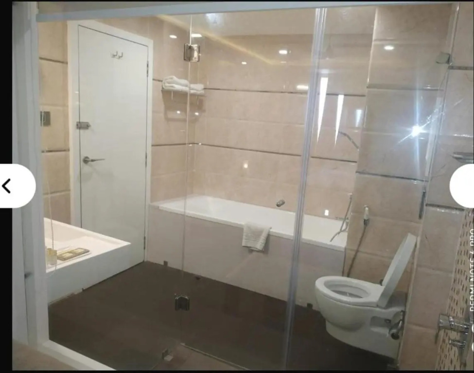 Бхопал: Hotel Kanha’s Palm Springs