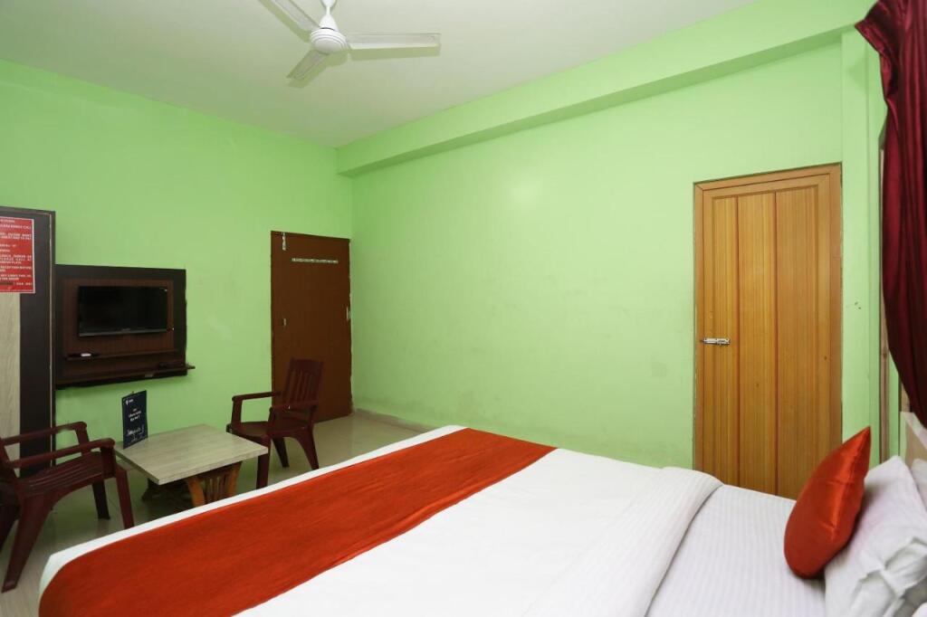 Бхубанешвар: OYO Flagship 4720 Ma Guest House 2