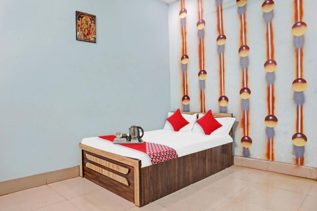 Bilaspur: OYO Flagship 703015 New Sd Palace