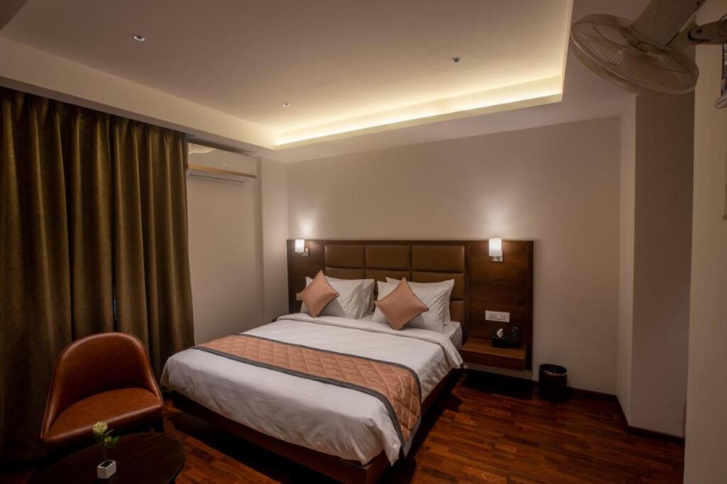 Бангалор: Golden Fortune Hotel