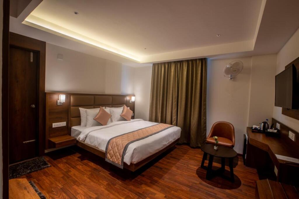 Бангалор: Golden Fortune Hotel