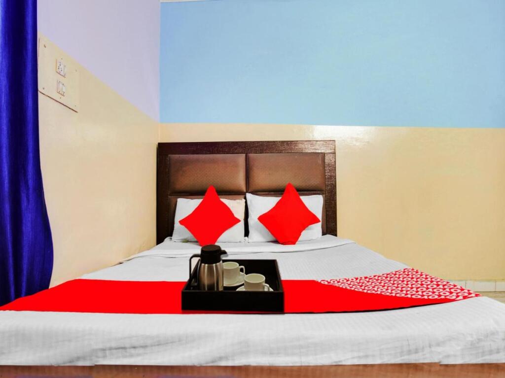 Чандигарх: OYO Flagship 703625 Hotel Suryansh