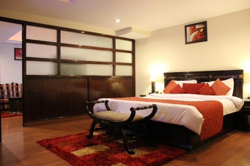 Амритсар: Golden Tulip Grand Legacy
