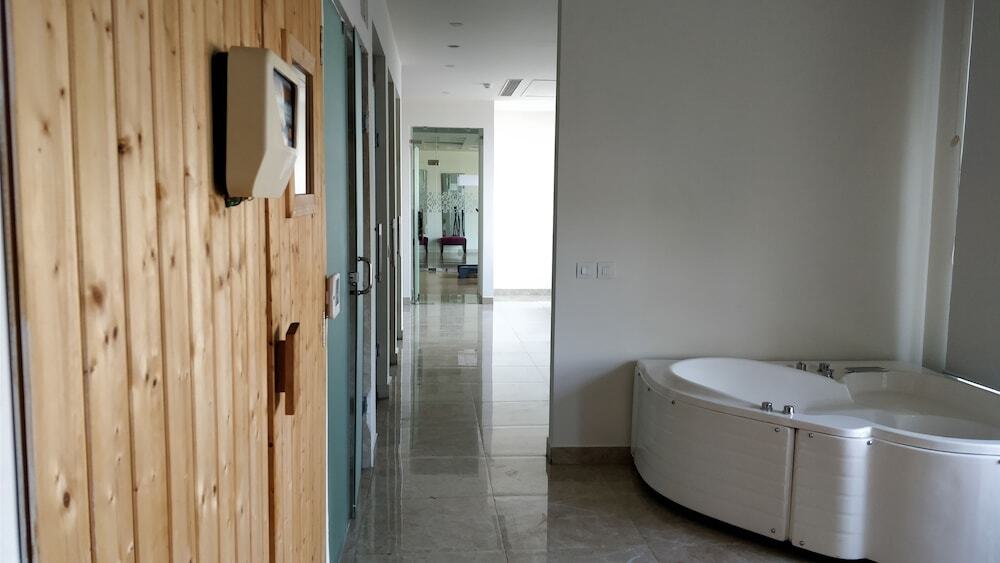 Кангра: Best Western Indraprastha Resort And Spa