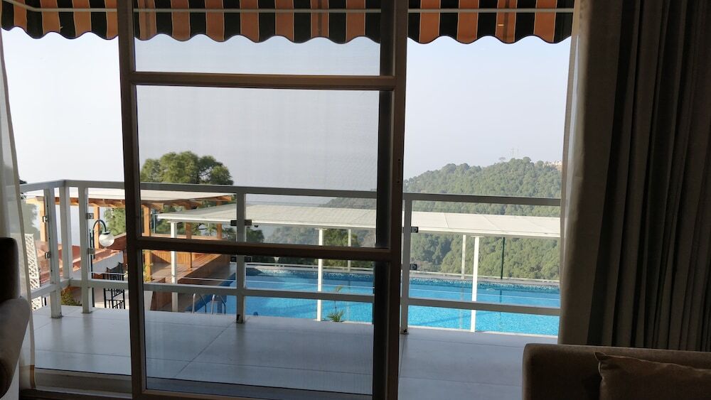 Кангра: Best Western Indraprastha Resort And Spa