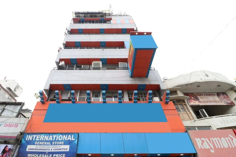 Джаландхар: Oyo 3504 Vivek International Hotel