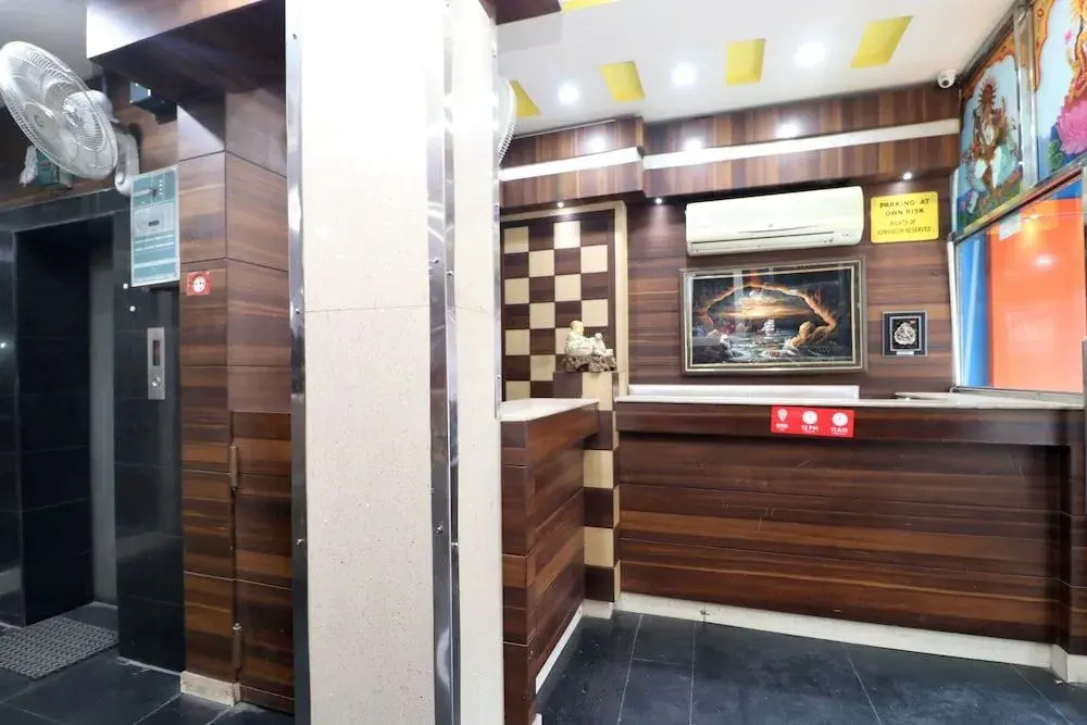 Джаландхар: Oyo 3504 Vivek International Hotel