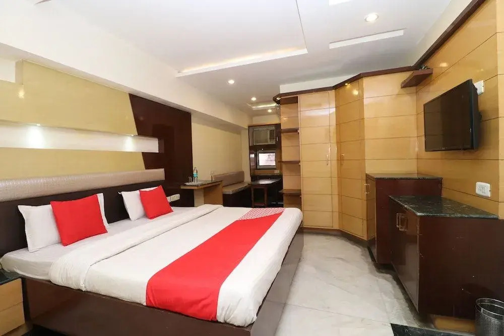 Джаландхар: Oyo 3504 Vivek International Hotel