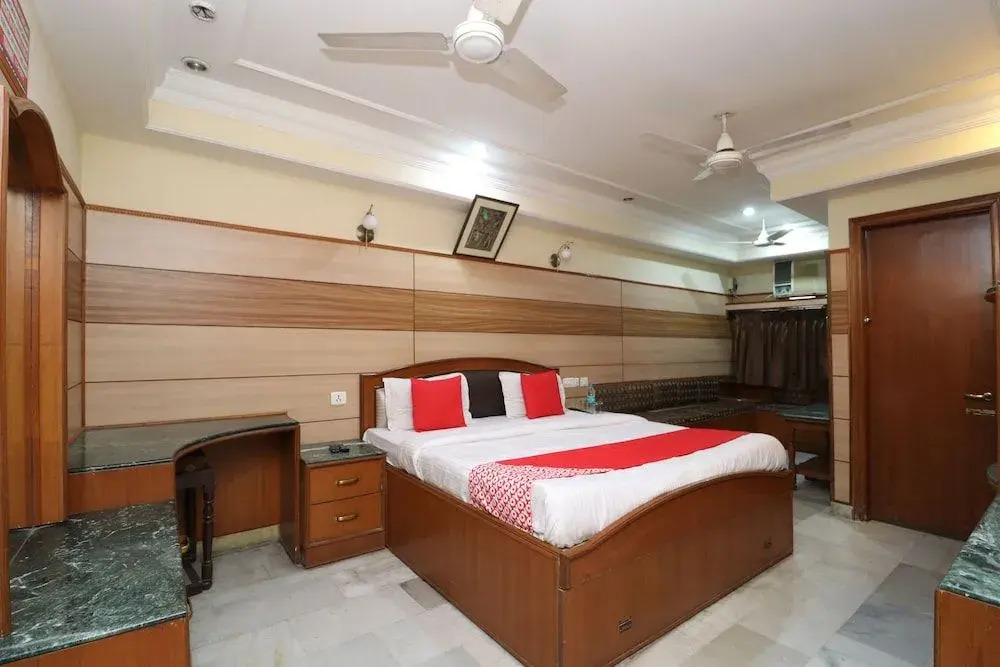 Джаландхар: Oyo 3504 Vivek International Hotel