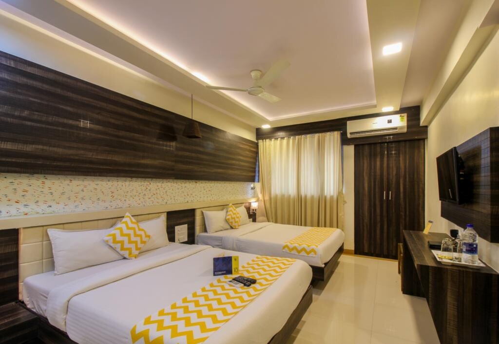 Тхане: Hotel Times Square by FabHotels