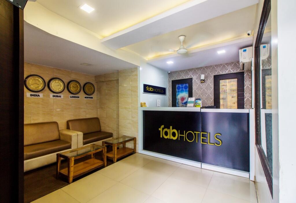 Тхане: Hotel Times Square by FabHotels