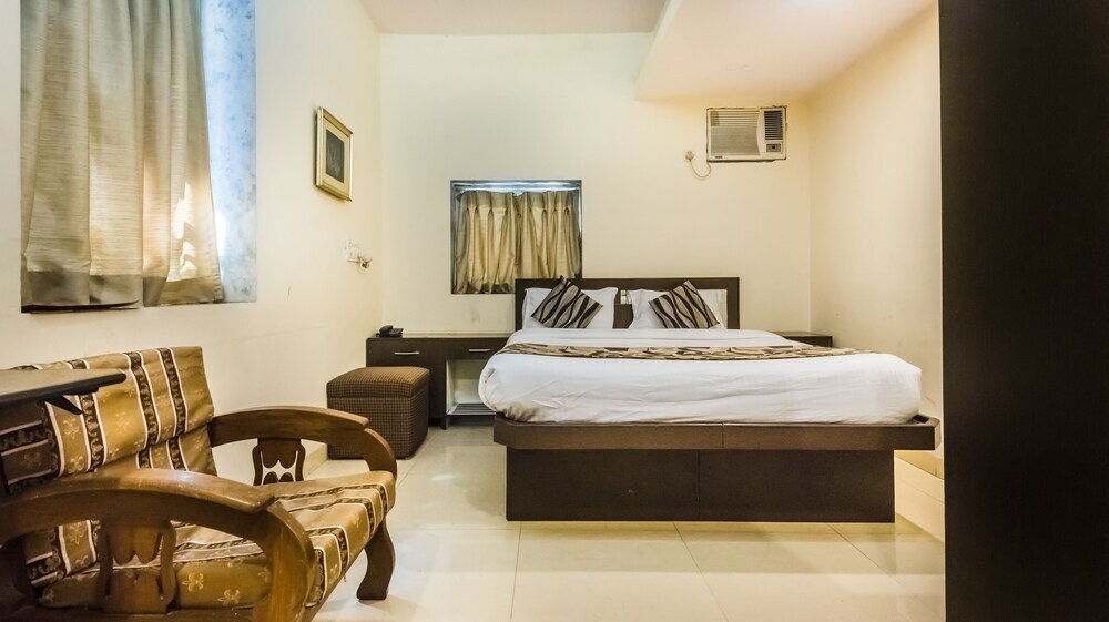 Мумбаи: 7 Flags International by OYO Rooms