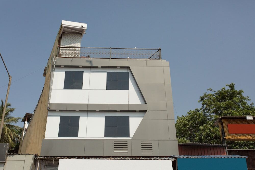 Мумбаи: Amana Suites By OYO Rooms
