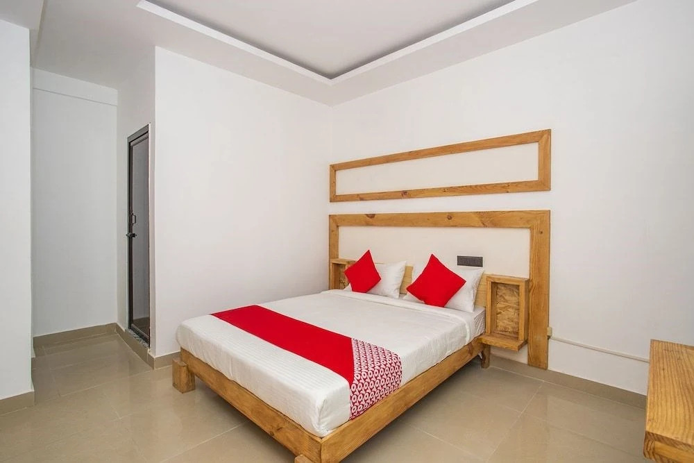 Бангалор: OYO 15111 Greencity Comforts